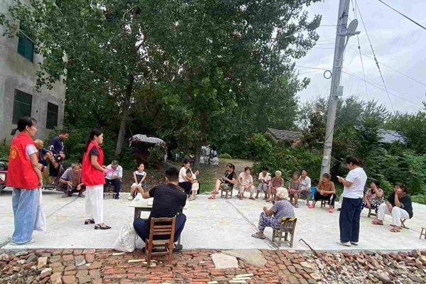 太和县赵集乡：“板凳会”上的理论宣讲，打通服务群众“最后一公里”